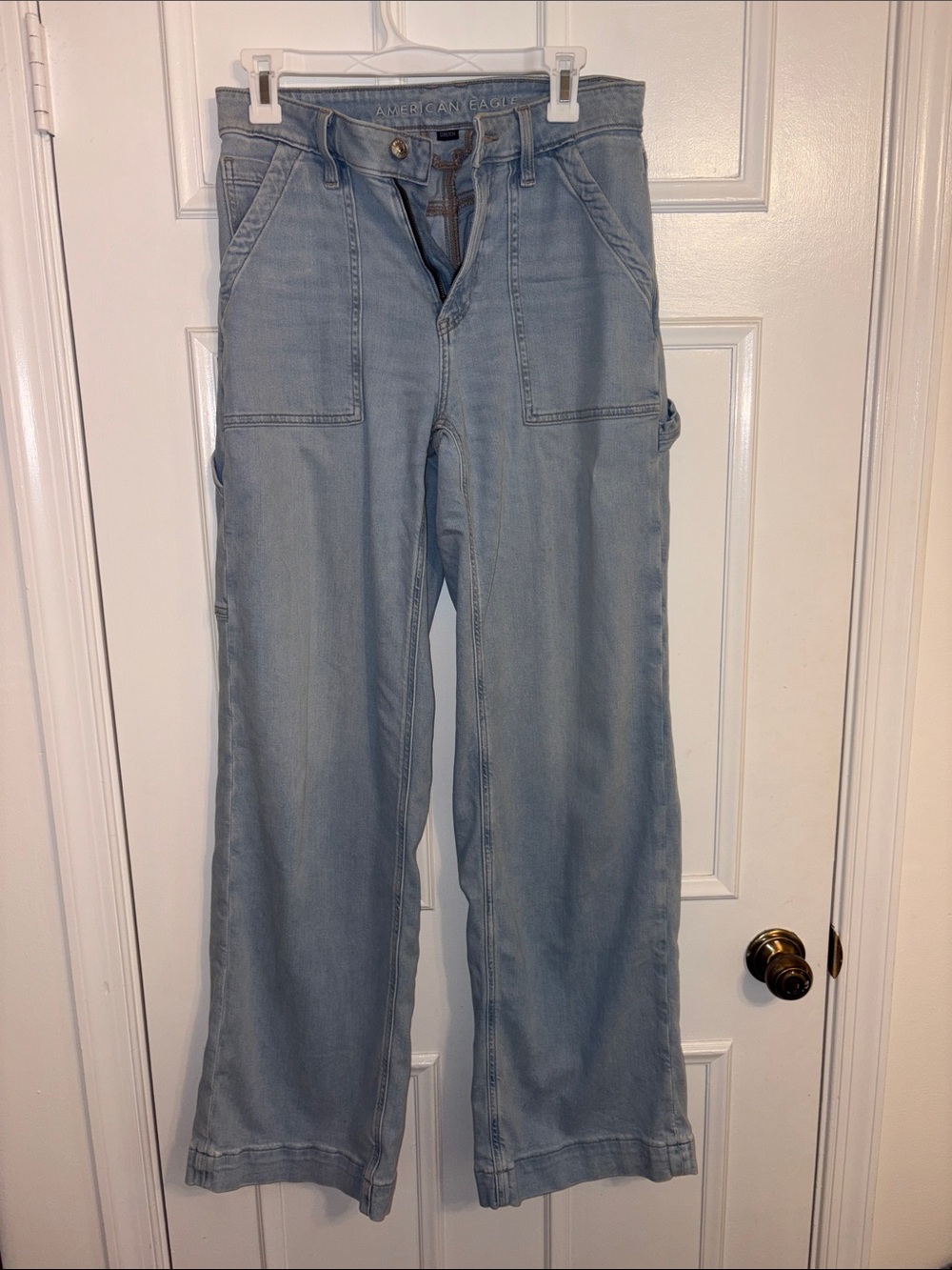 American Eagle Outfitters Light Wash Wide Leg Jeans